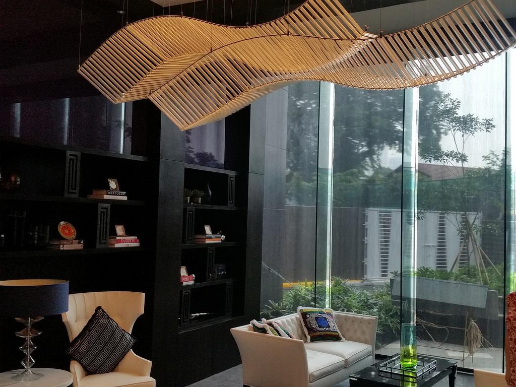 Milano Versace Suites Makati City Bagian luar foto